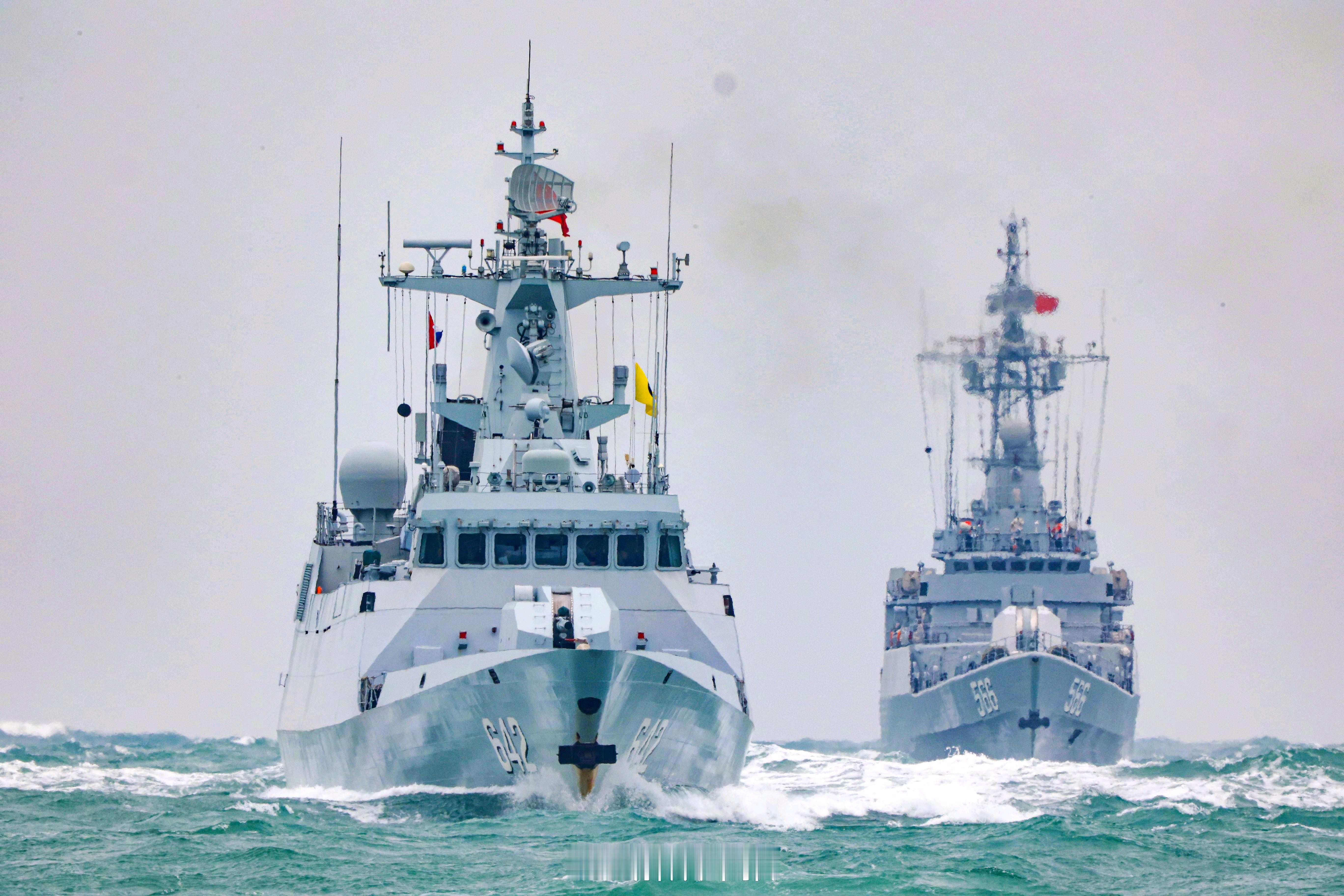 642德阳舰566怀化舰（解放军报） ​​​