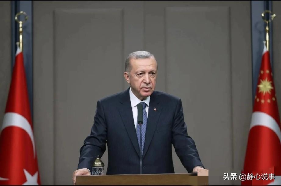 土耳其油轮黑海遇袭事件分析
 
土耳其14万吨油轮在黑海伊斯坦布尔海峡15英里处