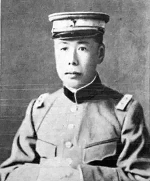 1916年，阚朝玺为报张作霖知遇之恩，先后联络汤旅十二位营长焚香宣誓，表示尽忠报
