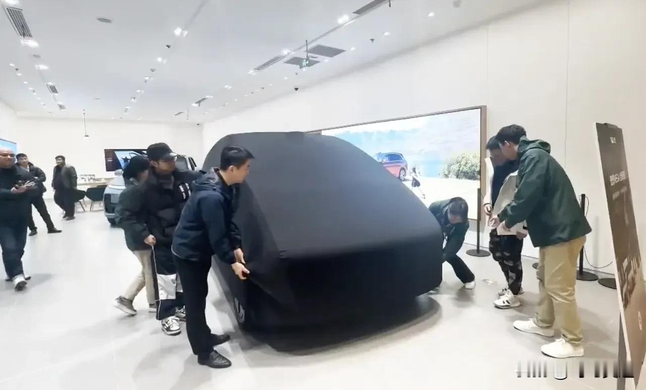 理想mega这次能挺过去吗？
从这次被黑事件升级来看，舆论的压力对理想来说越来越