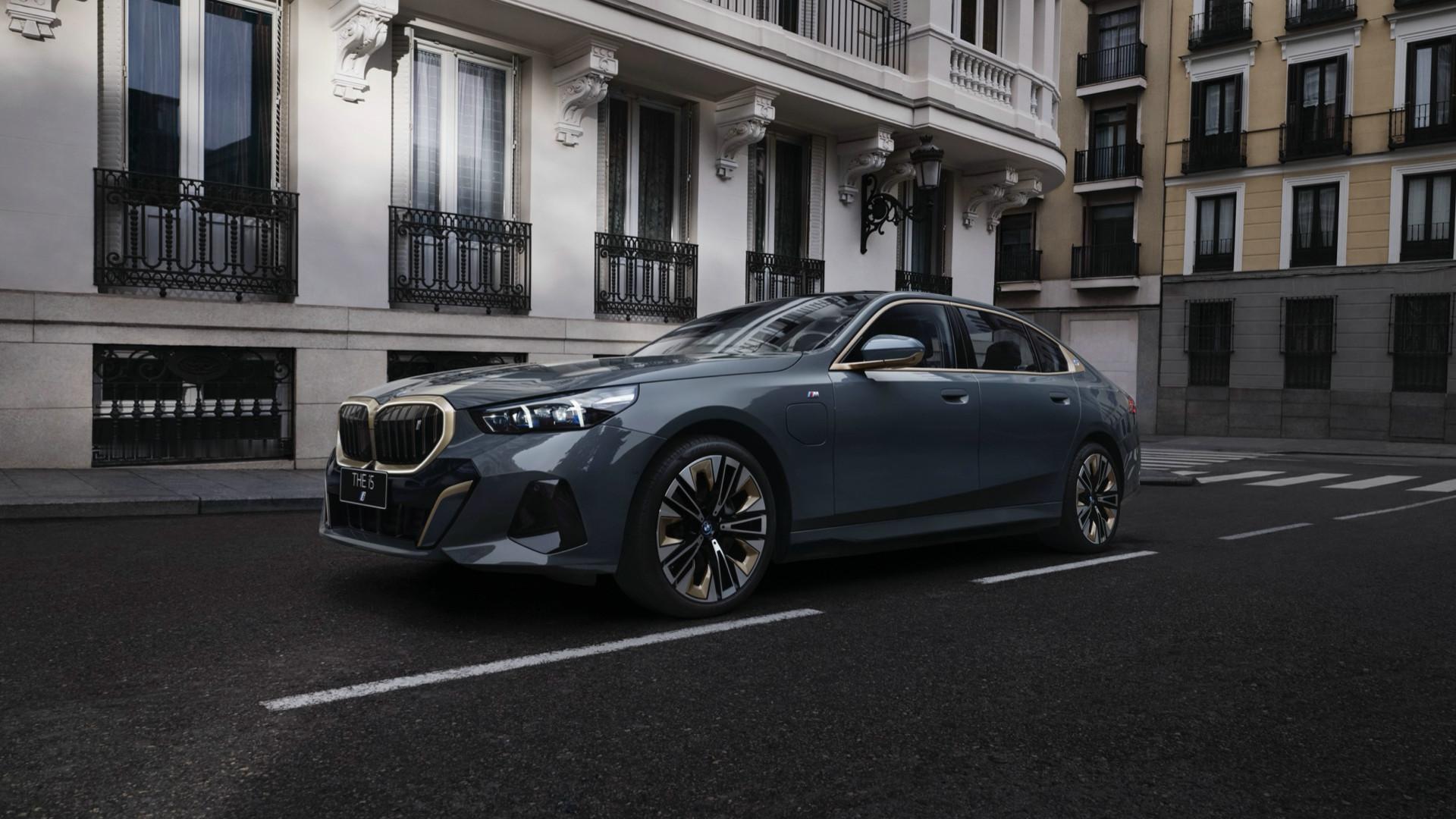 宝马将在 2025 年 1 月起生产的 BMW 5 系车型上搭载 V2X 车联网