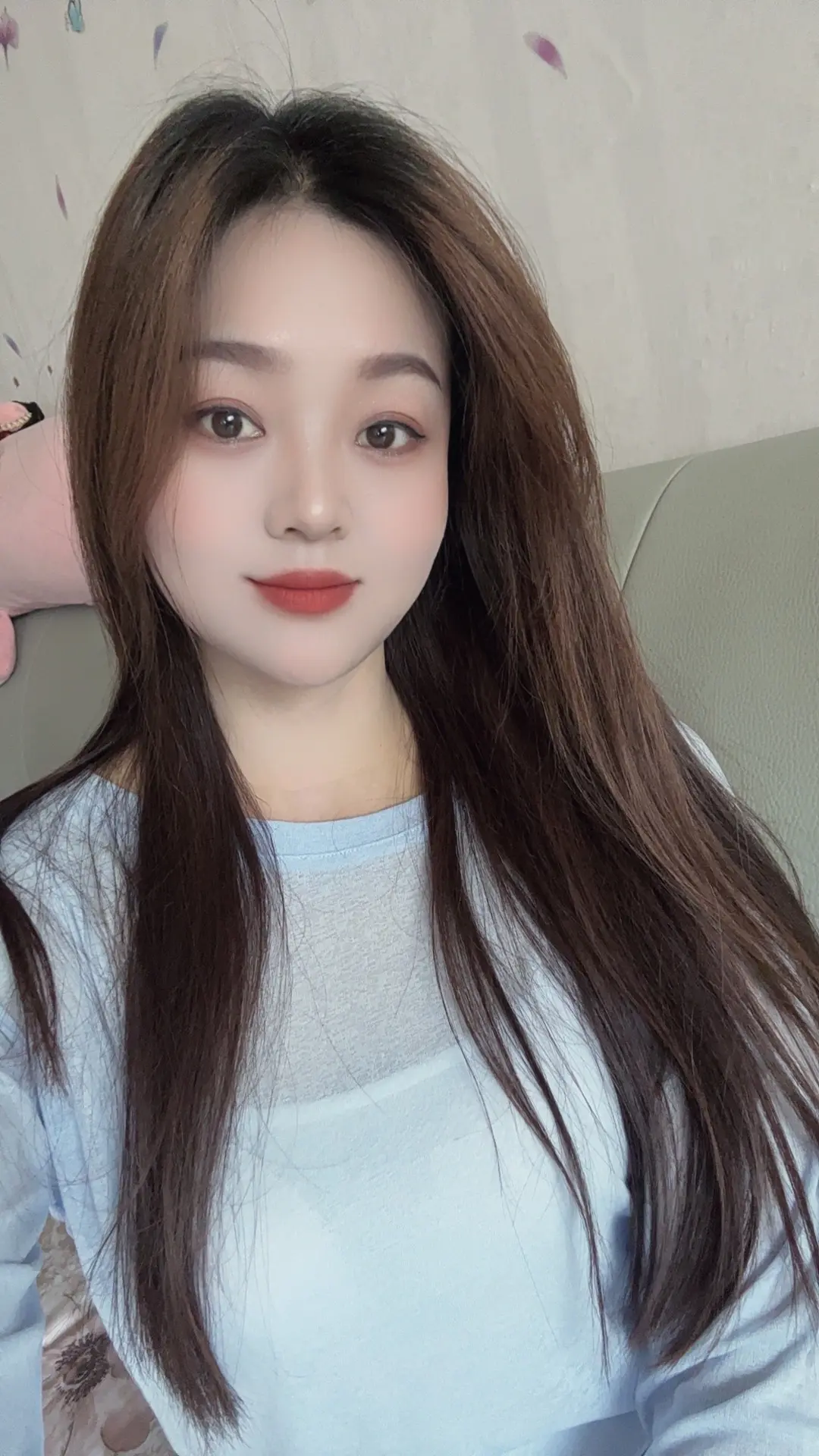 自己的情绪，还得自己去消化，成长始终是一个人的事……