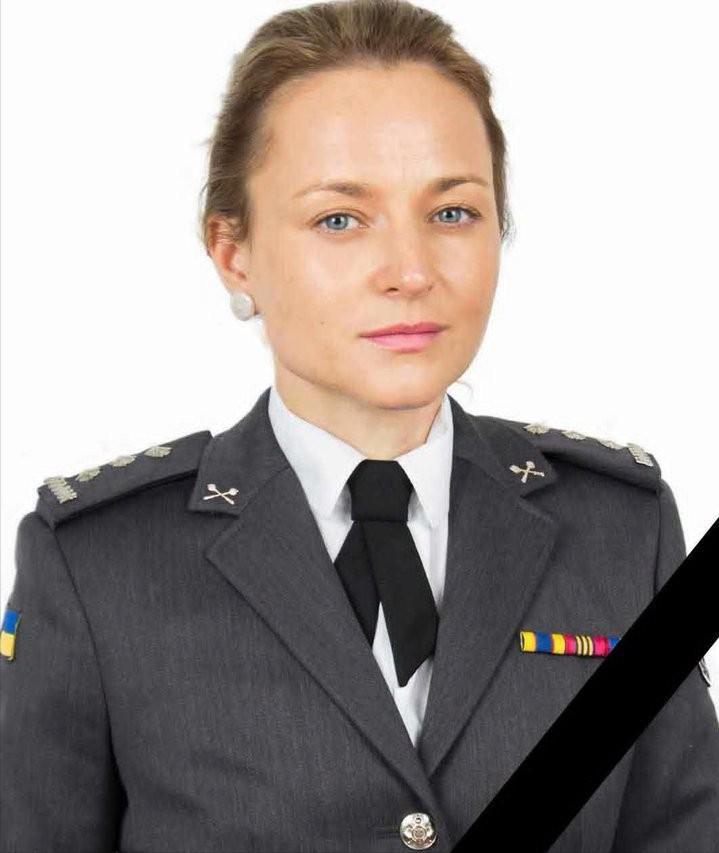 俄军逮到一条大鱼，精准打死乌克兰国家保卫局女上校，瓦伦蒂娜·萨维茨卡上校！乌克兰