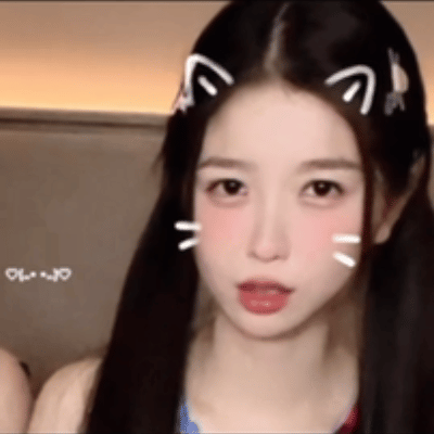 双轨啾咪图是倒放澄清热搜为什么没流量啊 好难猜啊 到底是谁又发力了？能不能抓个首