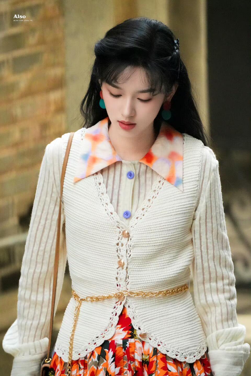 周也 毛利兰《你好1983》正在热播欢迎来看周也夏晓兰🎬 