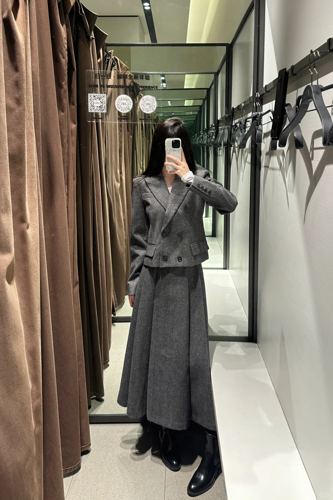 Zara= Dior= Chanel？？