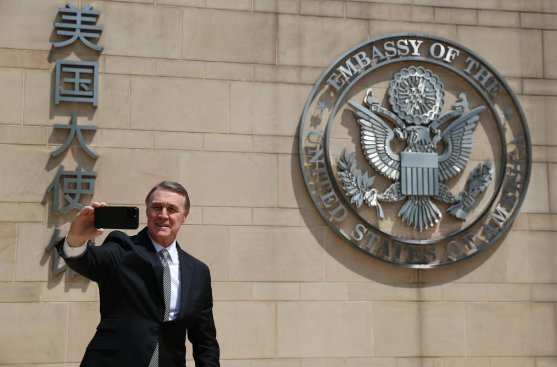 美驻华大使呼吁访华，是真心改善关系，还是为遏制策略铺路？

据多家媒体在1月28