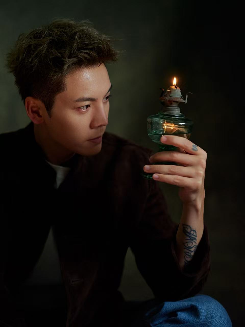佛爷带九门当家来稻米节了 陈伟霆曾舜晞应昊茗线下又同框了 九门 谁懂这份猝不及防
