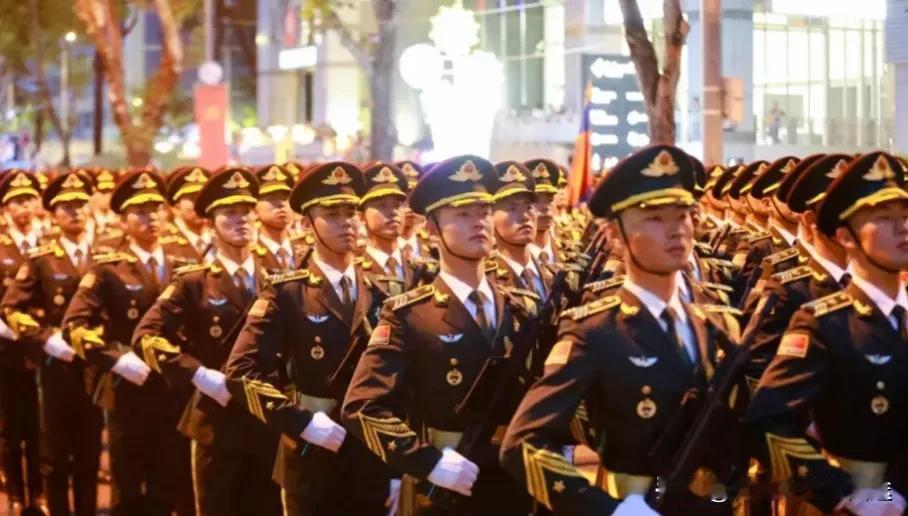 越南阅兵中国仪仗队缺席？背后真相让人意外！
 
越南国庆阅兵彩排火了，但最让人意