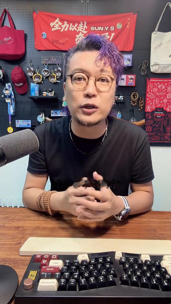 澳门冠军在开打赛季，原本王楚钦临时动都要参加这场比赛，在开打前突然宣布退出。在正