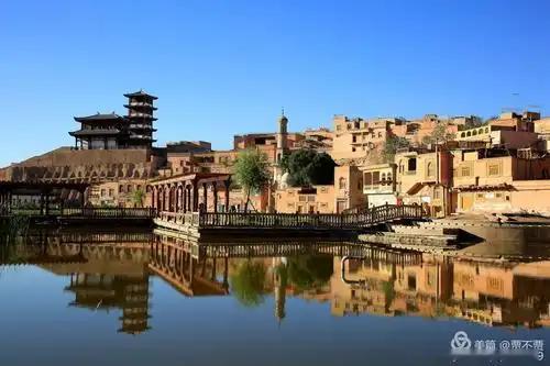 小心上当，网传新疆喀什可以零地价拿地是假消息。
 
喀什官方已经正式辟谣，不存在