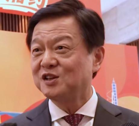 台湾时事评论员周锡玮：可能大家不知道，其实我本身是一个画家。我很喜欢画画，今年我