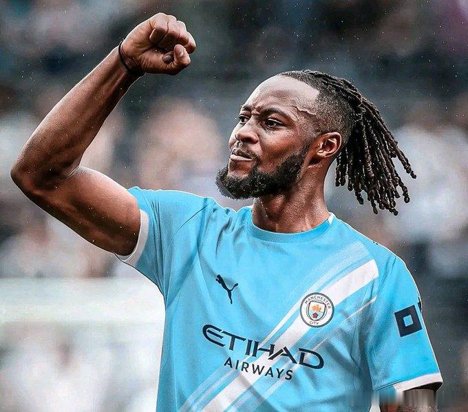 德国天空体育：伯恩茅斯前锋塞梅尼奥已经与曼城就冬窗转会达成一致，个人条款已谈妥。