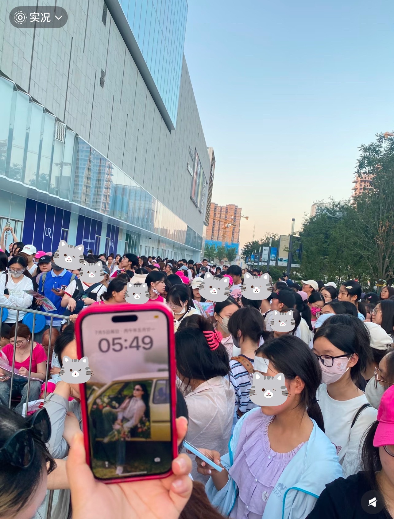 配上这个时间谁懂 