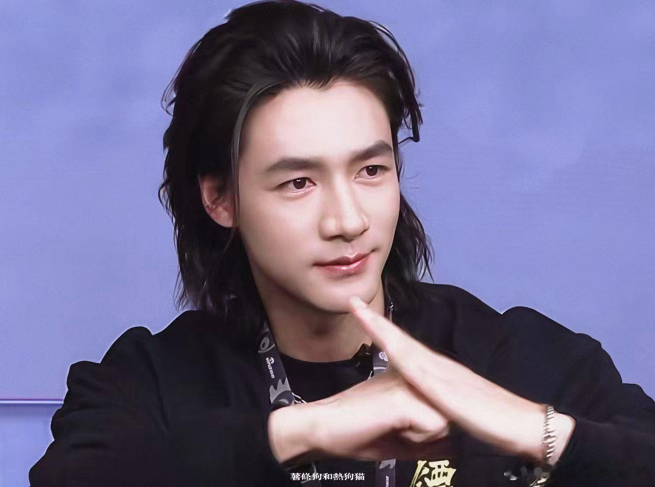 此沙跳刀马 冷不丁给我两拳《镖人》新浪扫楼名场面！此沙解锁刀马+拳击融合拳舞，一