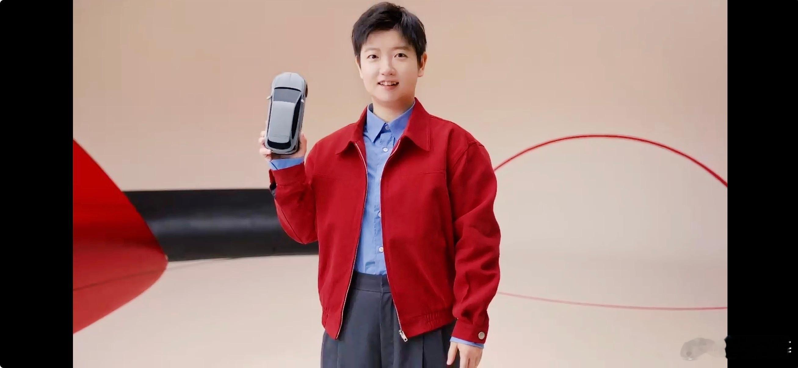 红旗天工为孙颖莎庆生红旗为孙颖莎许下生日祝福 红旗天工给孙颖莎庆生这波太戳心！回