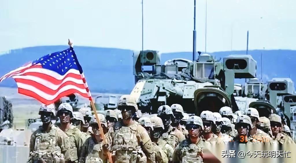 我们这帮打工人还在发愁明天的全勤奖，人家对岸的操盘手已经把真家伙端上桌了。

这