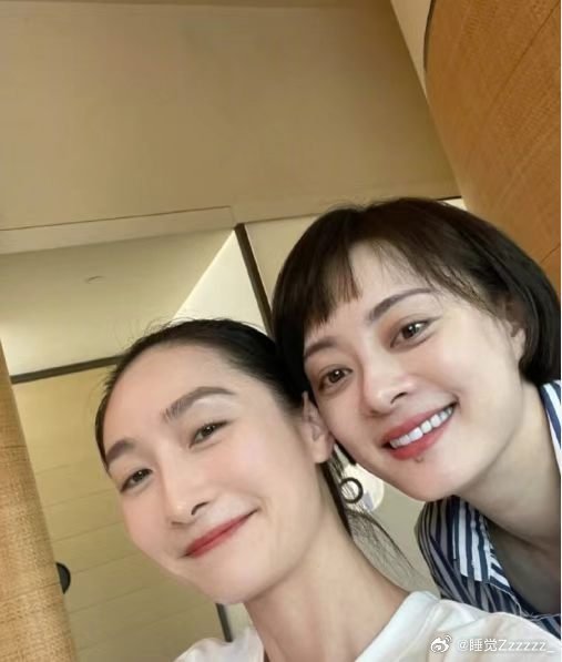 陶昕然宣传孙俪新剧孙俪陶昕然宣完她的宣你的古早姐妹情狠狠嗑到，陶昕然在线力挺孙俪