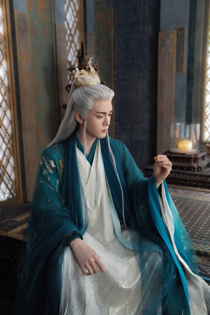 白九思下线  曾舜晞白九思消散对白 曾舜晞白九思消散对，白九思下线，这临江仙的大