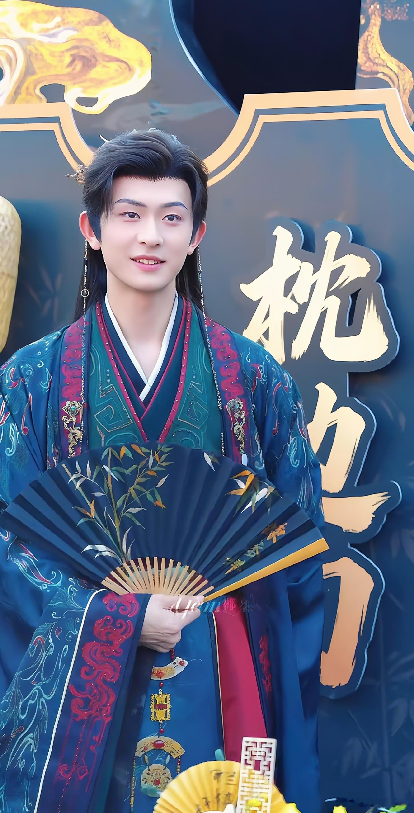 陈添祥 🍊向全世界安利陈添祥 枕边刃杀青大吉，期待下一个角色。枕边刃 