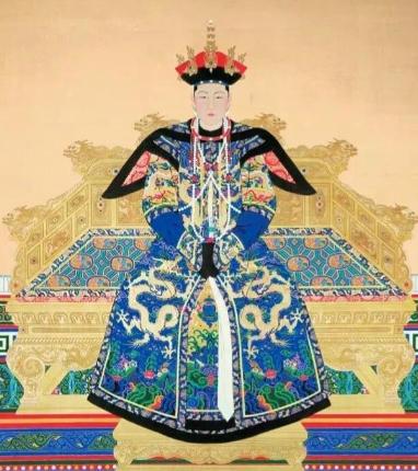 康熙为啥一辈子敬重赫舍里皇后，太子屡犯错也舍不得废？

康熙对结发妻子赫舍里氏的