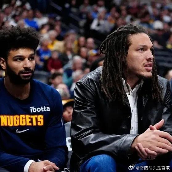 《简直有毒！穆雷脚踝扭伤，掘金赛季伤病盘点！》掘金官方很快宣布，穆雷遭遇左脚踝扭