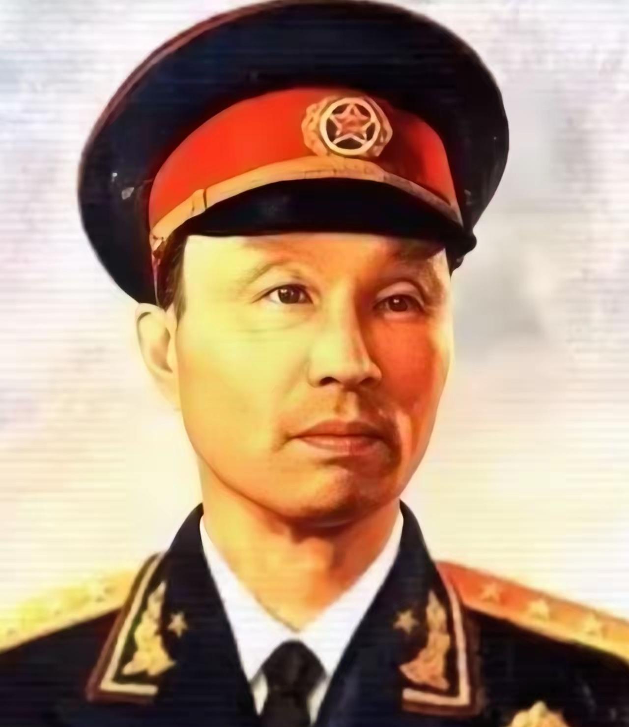 1972年5月7日上午，在某部担任警卫班长的赵保群突然接到命令:“组织上决定派你