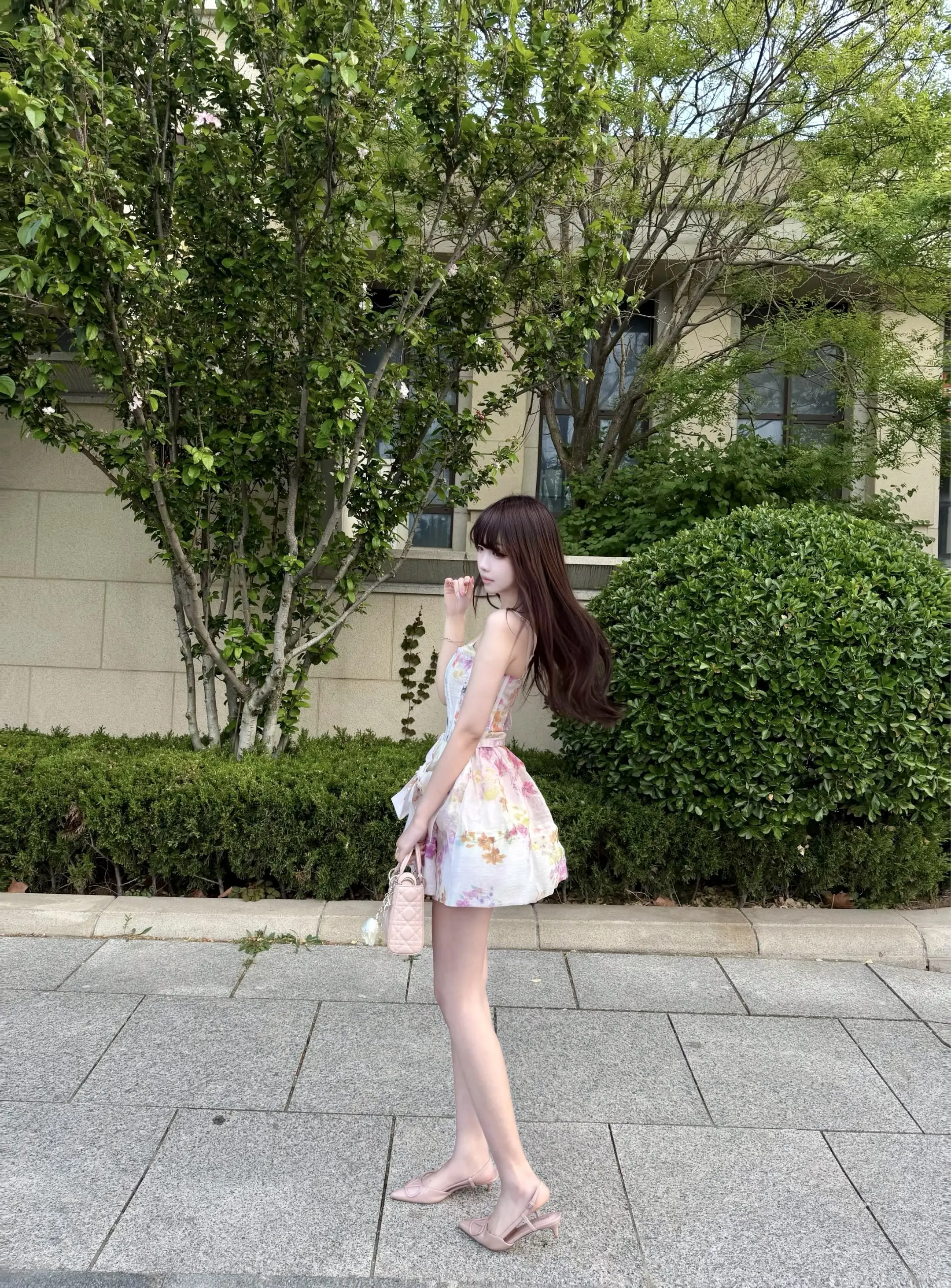 女孩 请克服自己每一个想要依赖他人的瞬间