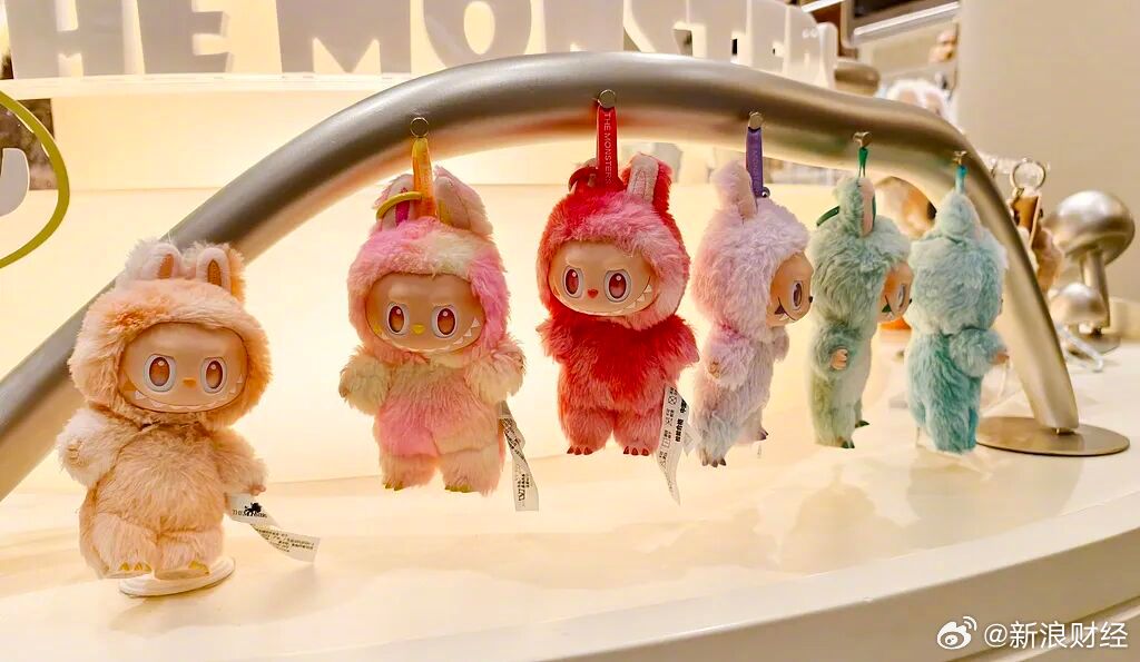 【】美国预测平台Kalshi周三宣布与线上交易平台StockX达成合作，将利用S