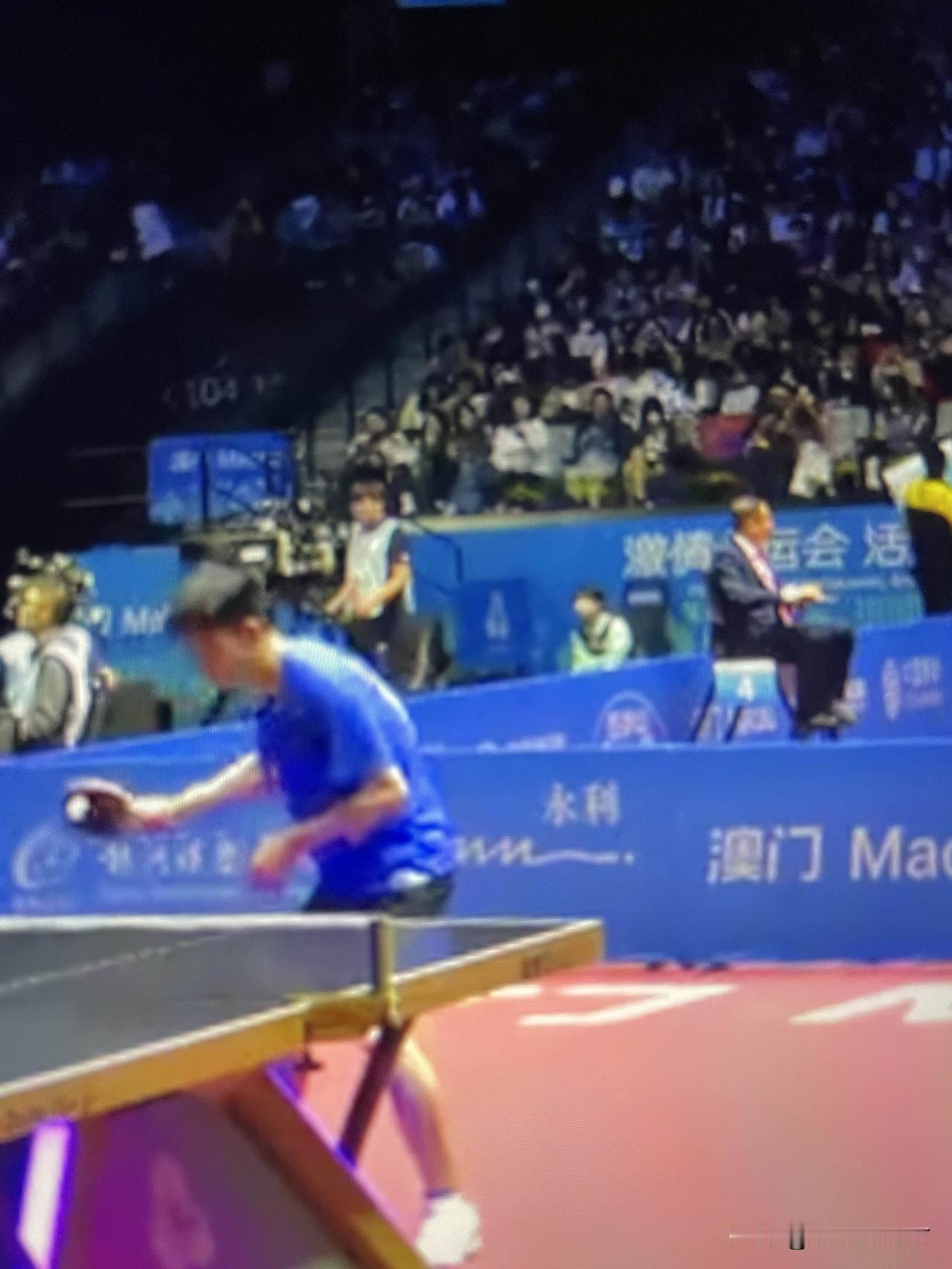 马龙3:1周凯
全运会乒乓球男团
北京队对阵上海队
第三场男单
马龙对阵周凯
第