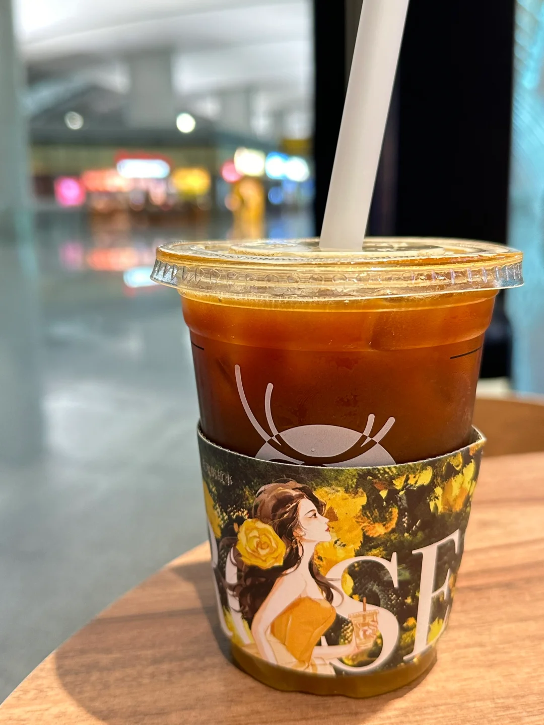 点黄玫瑰拿铁那天外卖没有送杯套