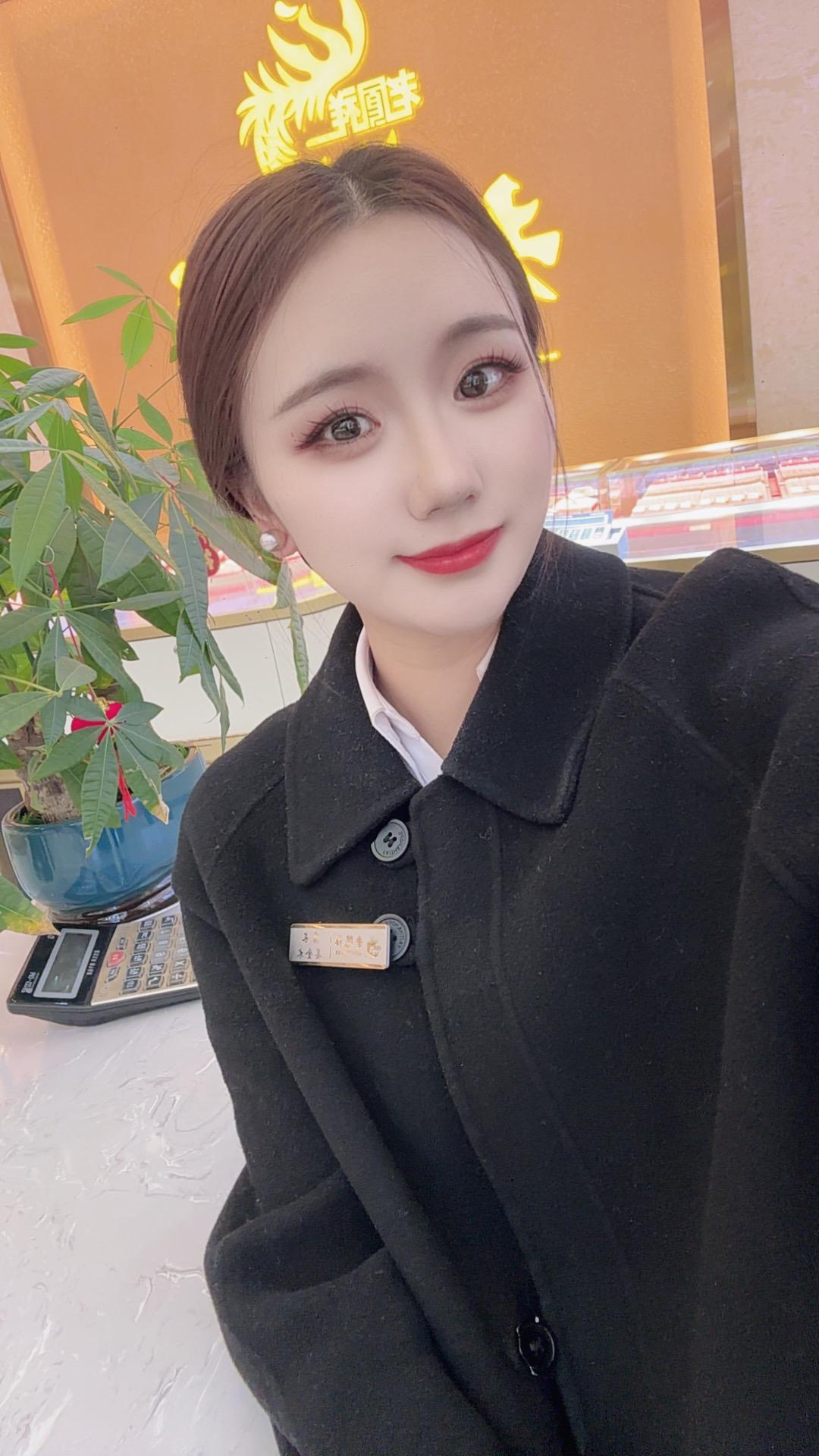 姐妹格局打开，过了这个村就直接进城了，过了这个村不是没有这个店，是连锁...