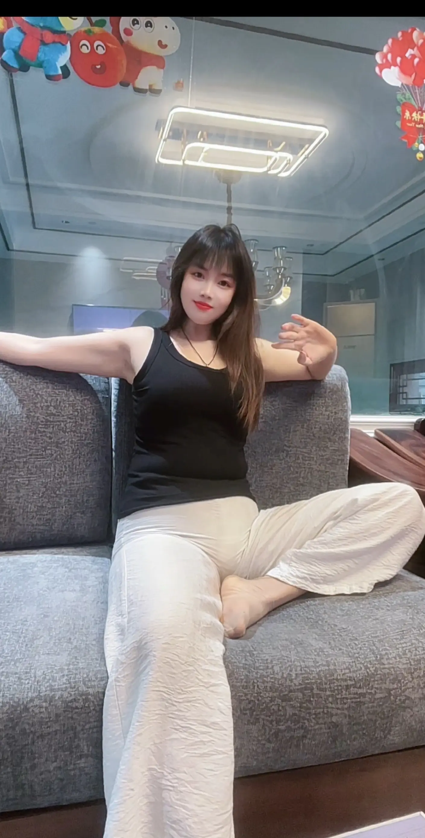 年少不经事，懂事已中年。人生最大的遗憾，在无知的年龄做了选择，在懂事的...