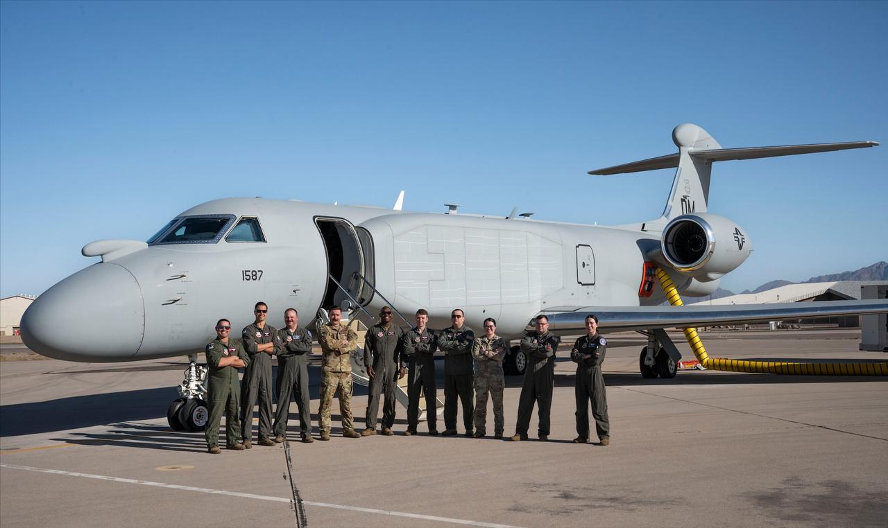 美国顶级电子战机现身欧洲，乌克兰炮弹自产，援乌力度彻底拉满

局势又升级了！美国