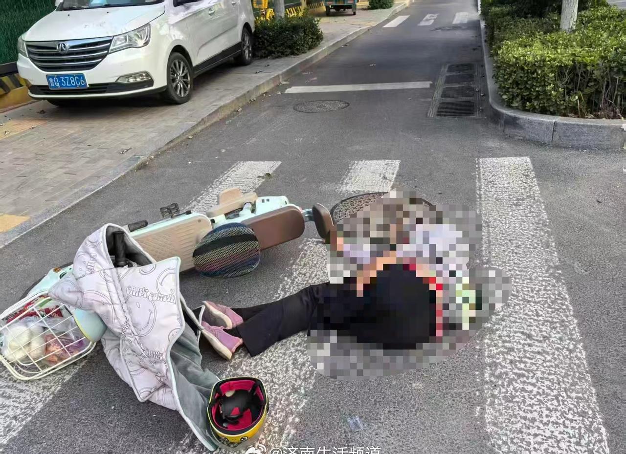 6月16日，历城分局王舍人派出所民警刘东东在下班途中，偶遇一起交通事故，挺身而出