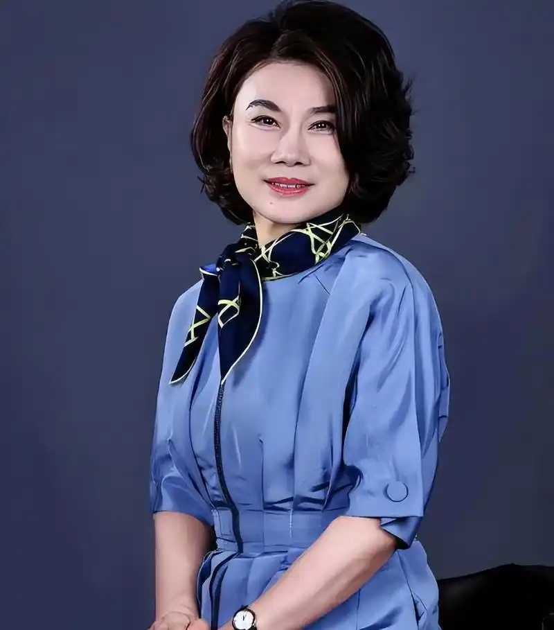 董明珠说数字时代无性别差异数字时代不是性别平等的终点，而是一个更复杂的新起点。它