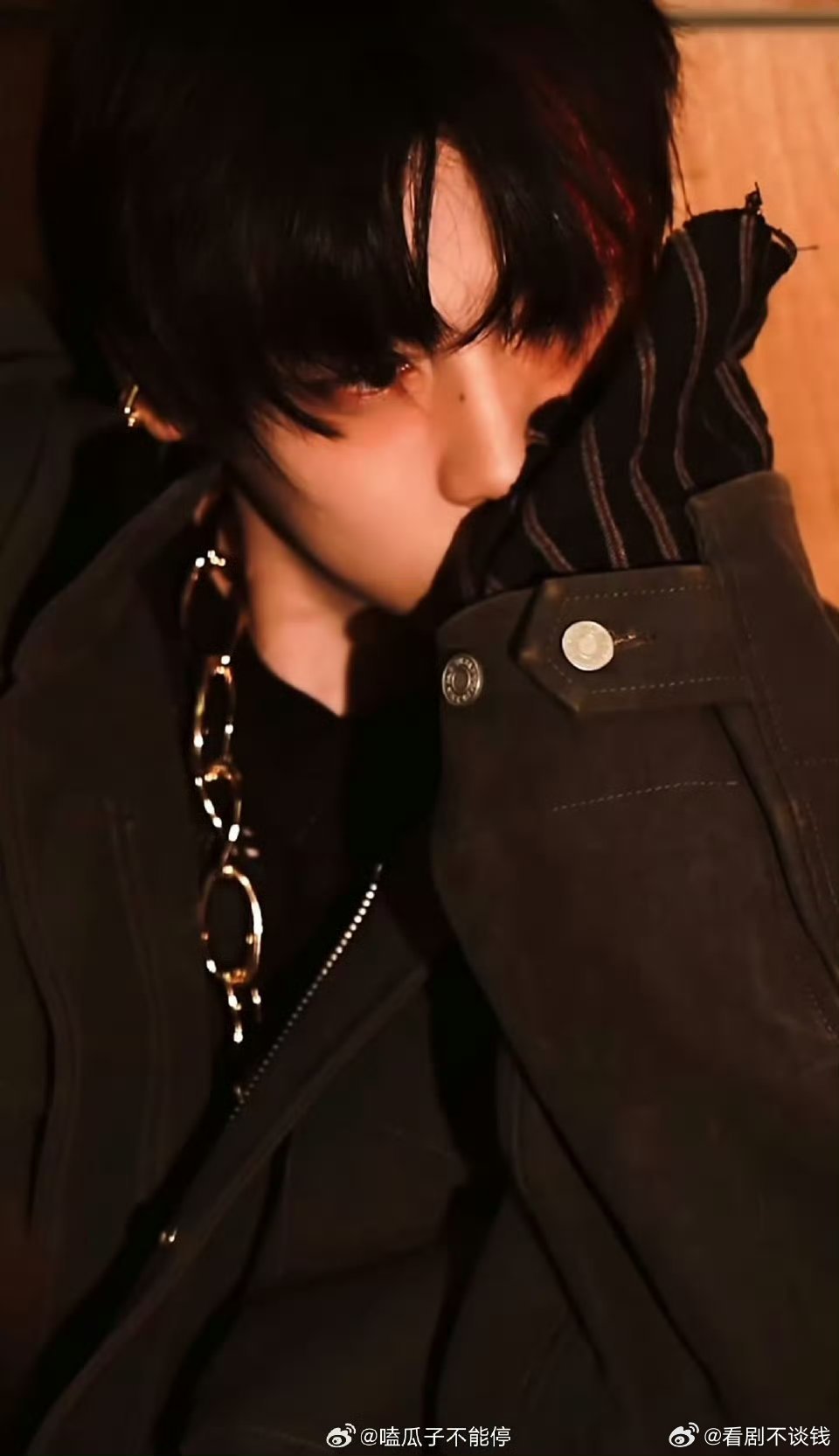 田栩宁这个新营业实在是有点太超过了 帅哥眼中含泪嘶哈嘶哈