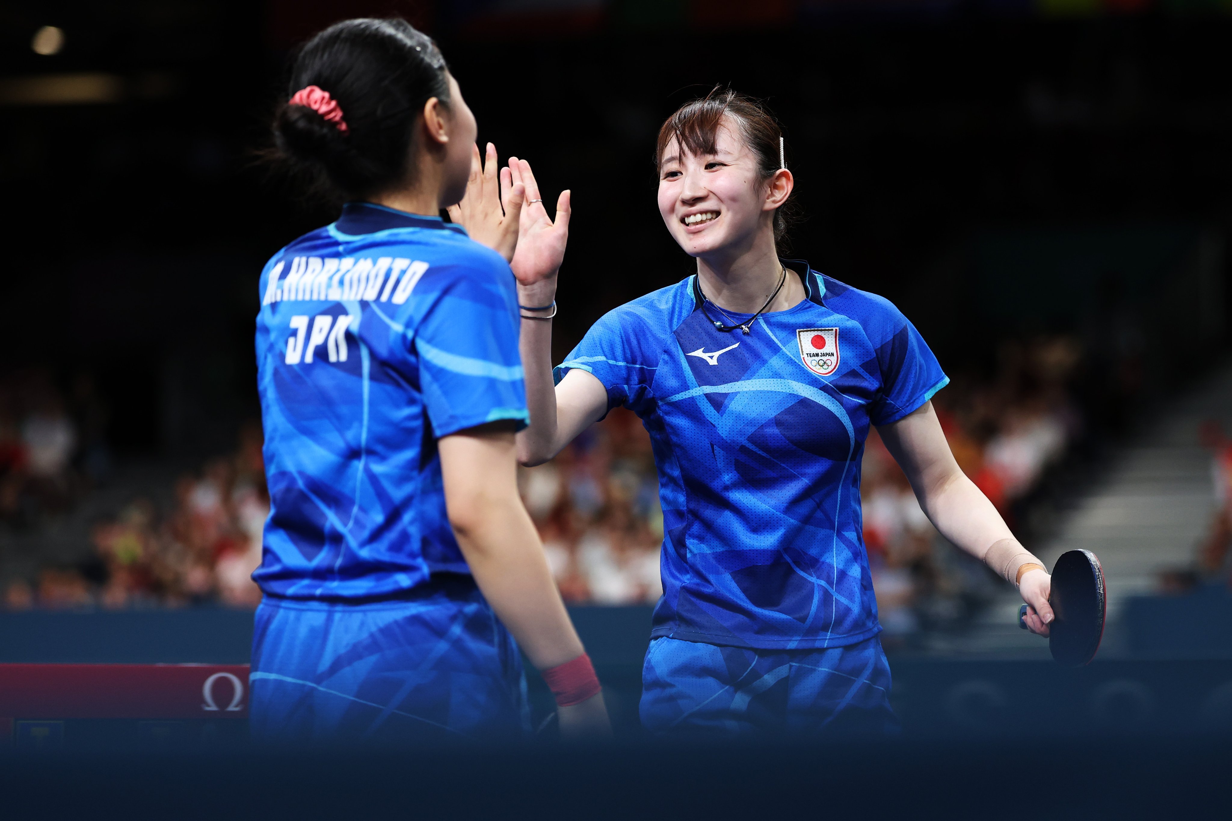 #早田希娜戴上了单打铜牌# 整理了一波早田希娜的美照，哭起来也梨花带雨[泪]#全