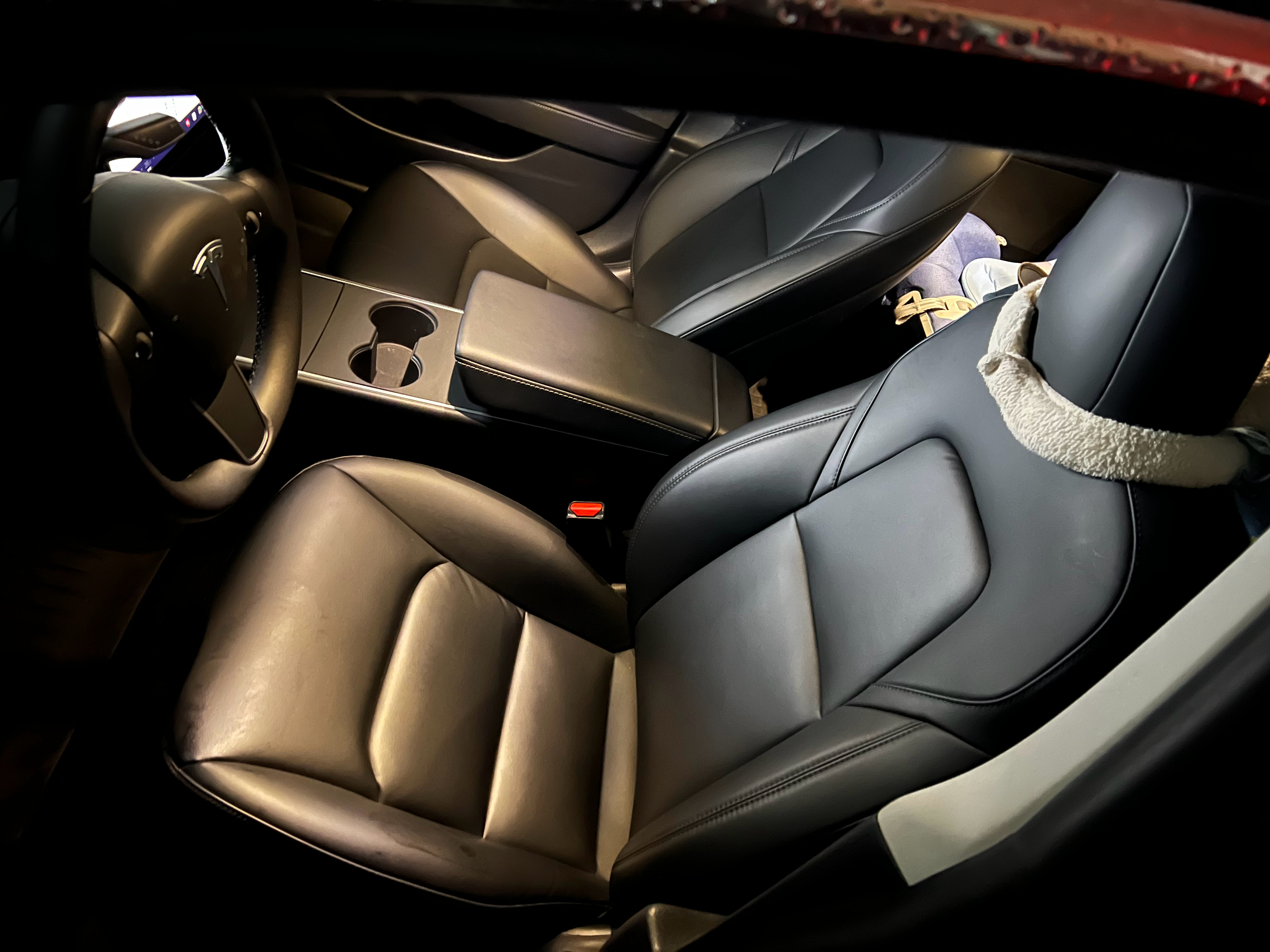 出台自用特斯拉Model3后驱标准续航，三元锂电池20年7月上牌，4.45万公里