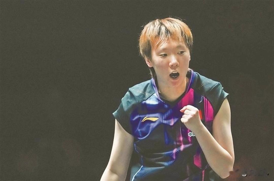 王曼昱夺得女单冠军
2025年世界乒乓球职业大联盟（WTT）中国大满贯赛5日收官