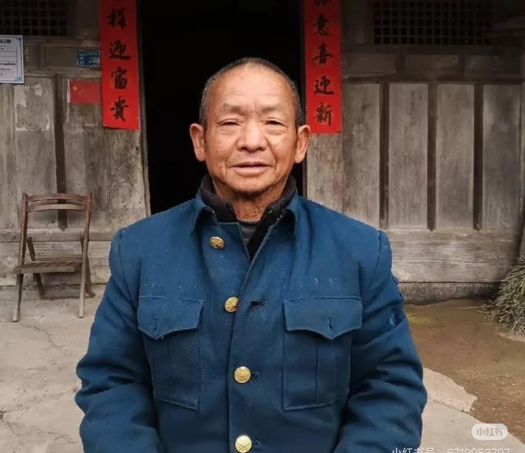 帮帮忙、帮忙转发、帮忙寻人、帮帮忙 紧急寻人
帮帮忙、帮忙转发、帮忙寻人、帮帮忙