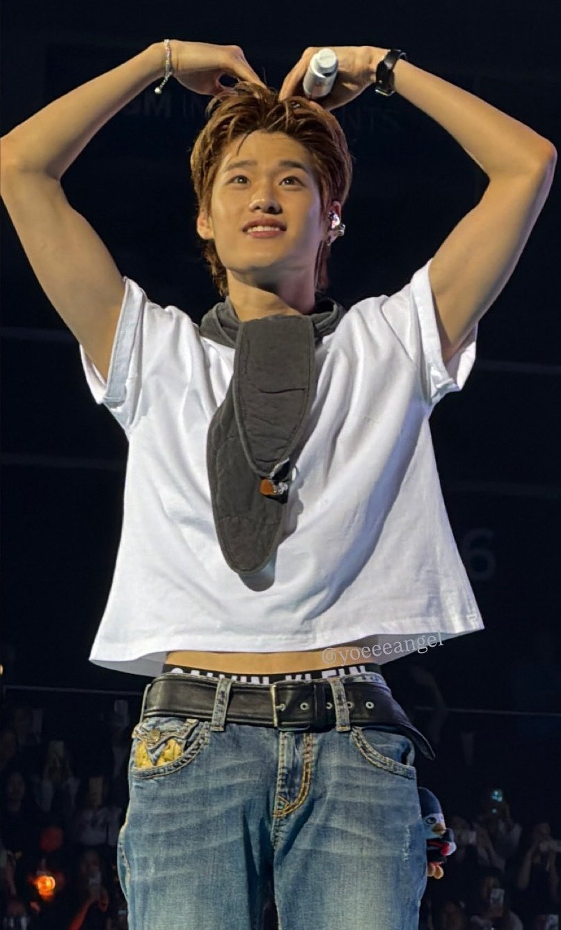 身材曼妙 脸蛋清纯  专栏 · 炤熙的身体图鉴(ෆ ͒•∘̬• ͒)◞