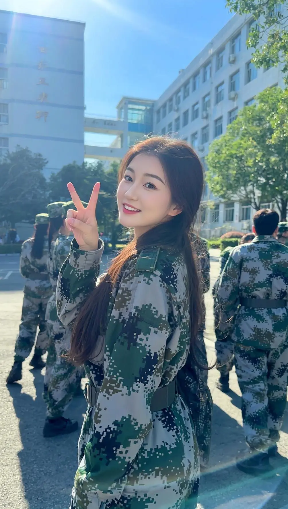 莫名其妙的开始，好像真的会莫名的结束。