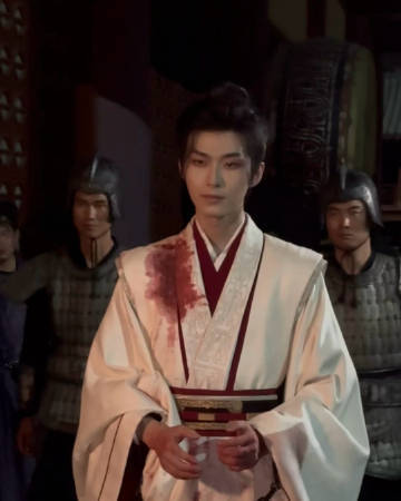 李歌洋长文告别裴慎之  李歌洋长文告别《权宠》裴慎之，让大家也会觉得很不舍得的呀