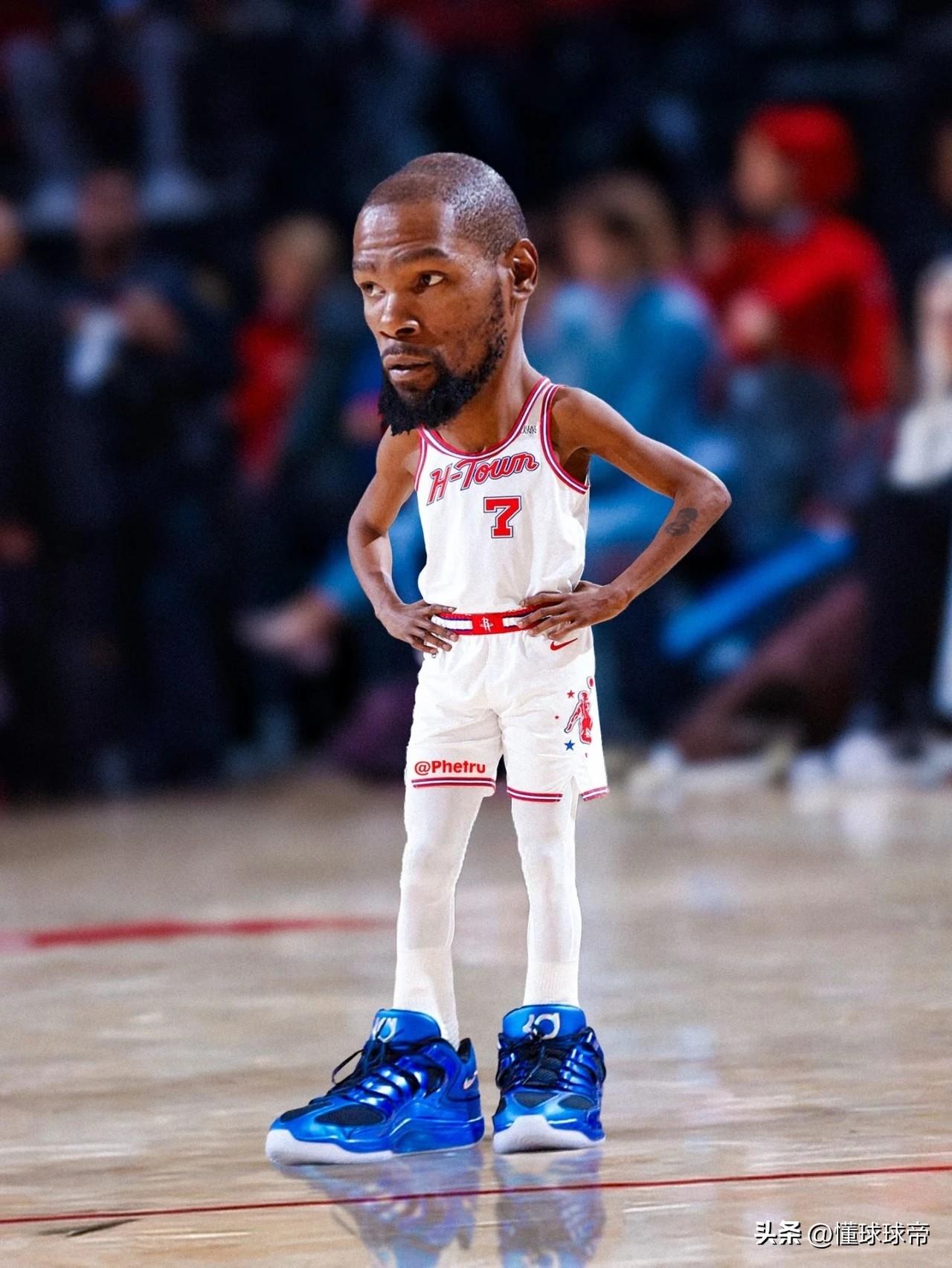 杜兰特心态都要崩了，37岁的自己竟然被41岁的詹姆斯爆成渣了！

上一场比赛火箭