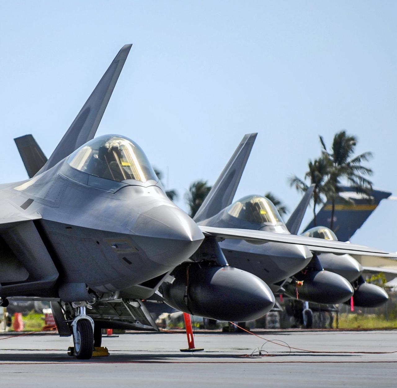 美国空军F-22战斗机高清大图。 ​​​