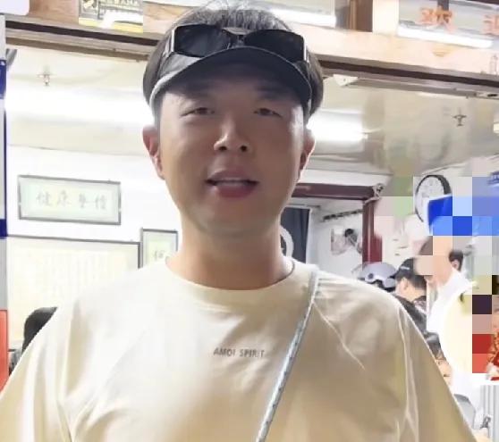 杜海涛，怎么瘦成这样了？

8月8日下午，杜海涛在社交平台更新了一段视频，看到如