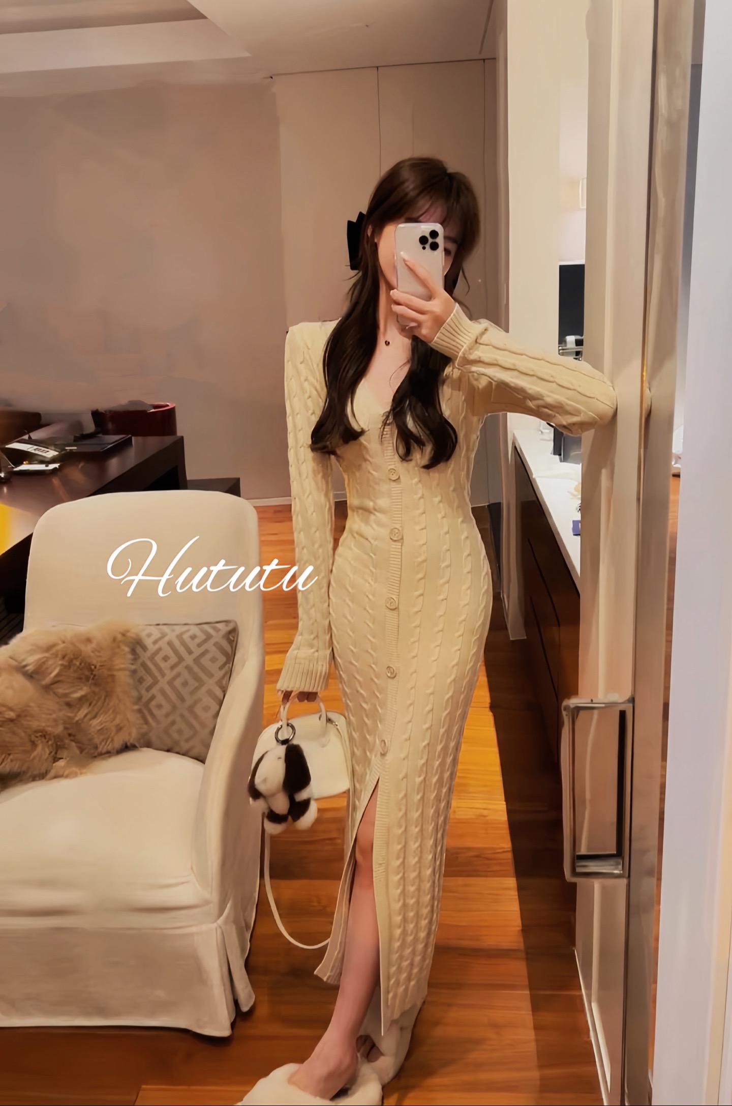 【高级感内搭】一件有呼吸感的针织～貌美值是我穿后想焊在身上的程度！整件...