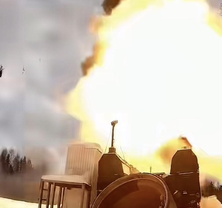 震撼的爆炸瞬间，震撼人心！