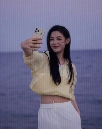 discovery品牌代言人陈丽君 我会一直等着陈丽君发自拍！🤳 
